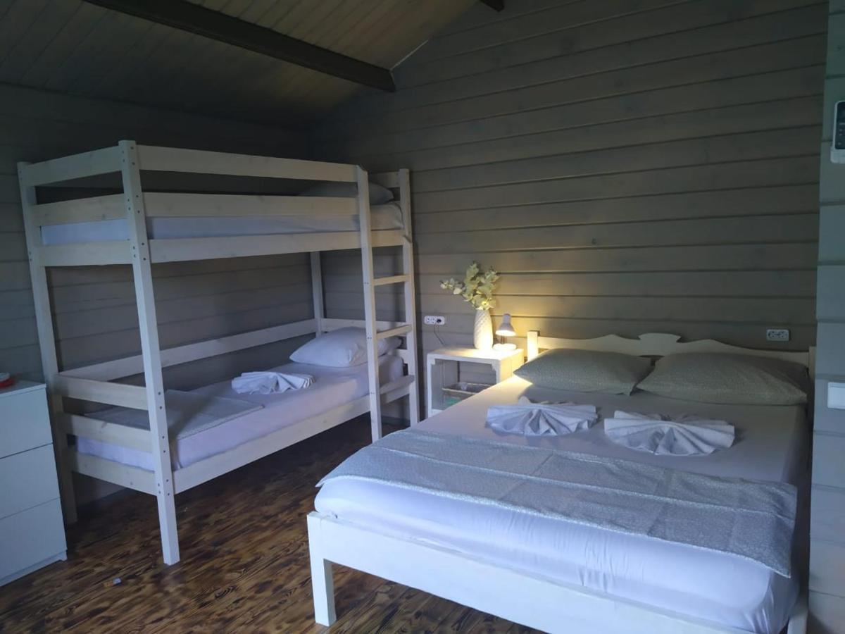 Guest House Lev 피준다 외부 사진
